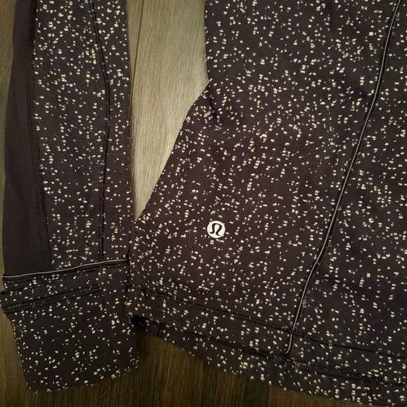 Lululemon Run Briskly 1/2 Zip Long Sleeve Pullover Black White Size 4 - Picture 8 of 9